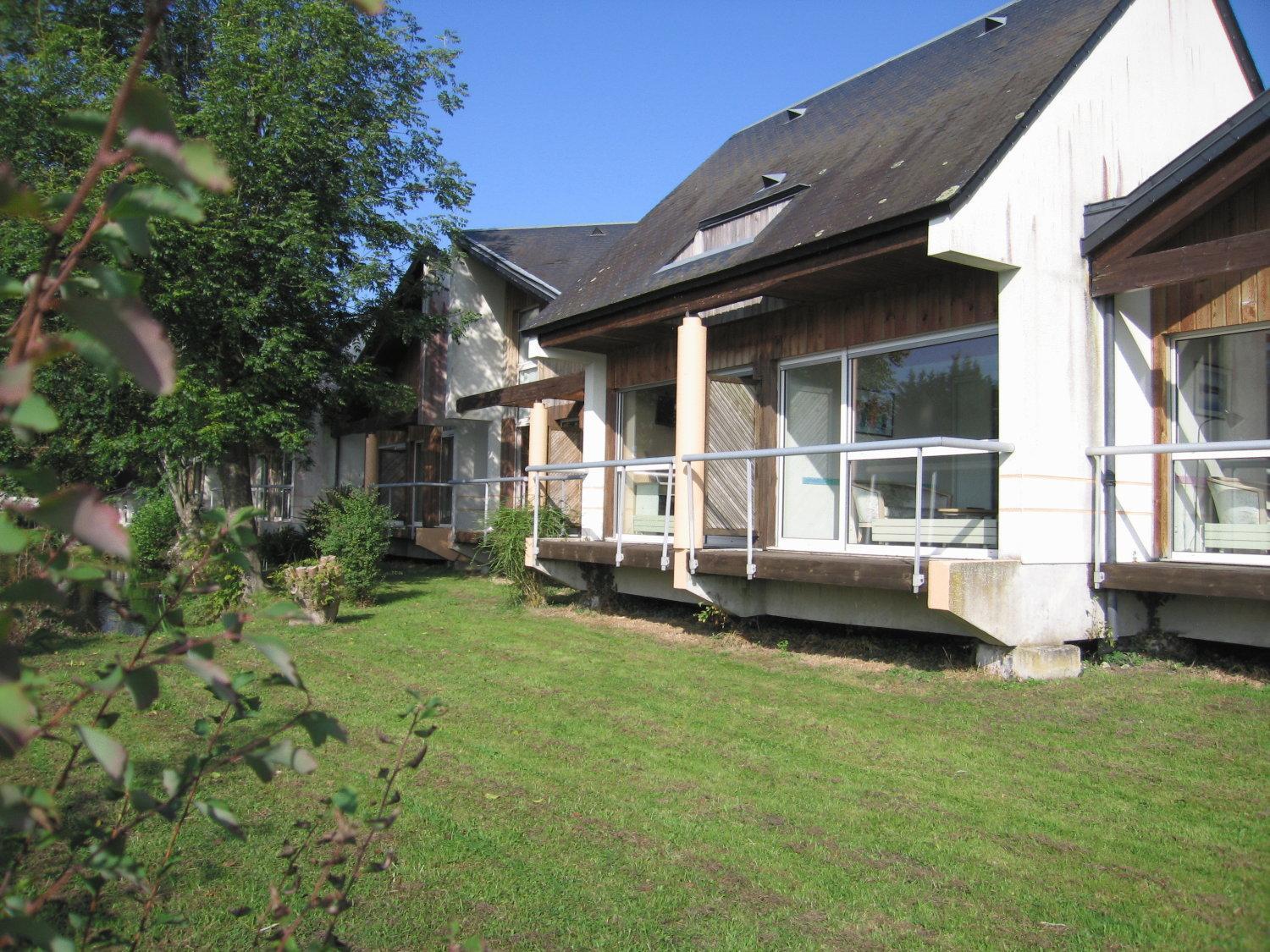 Hotel L'Ile Du Saussay Itteville Exterior photo